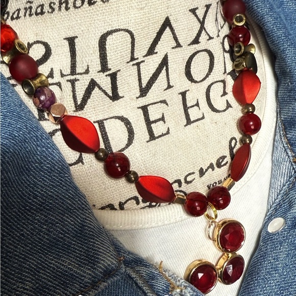 VELVET RED BUBBLES STATEMENT NECKLACE WITH TURQUOISE - Picture 2 of 7